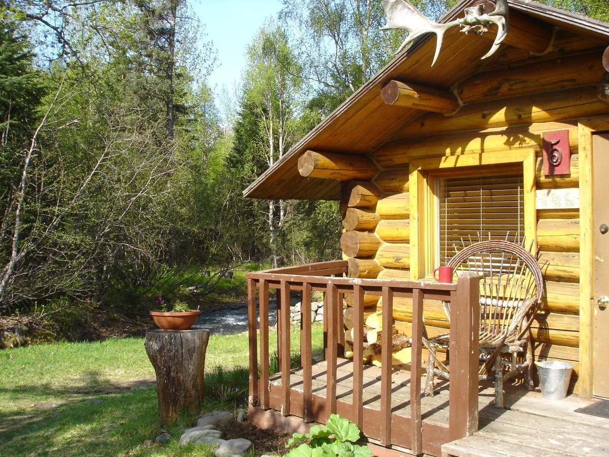Bowman'S Bearcreek Lodge Hope Exterior photo