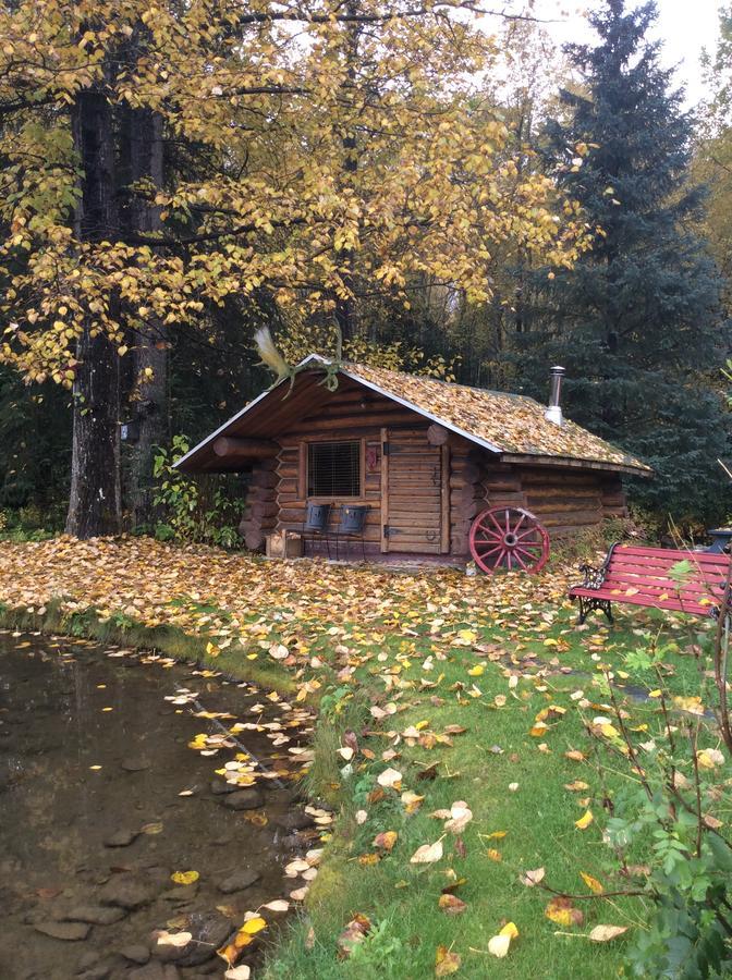 Bowman'S Bearcreek Lodge Hope Exterior photo